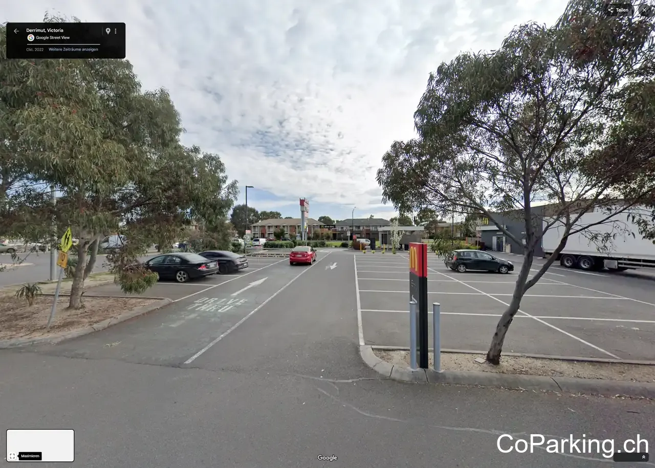 Derrimut Village Shopping Centre
