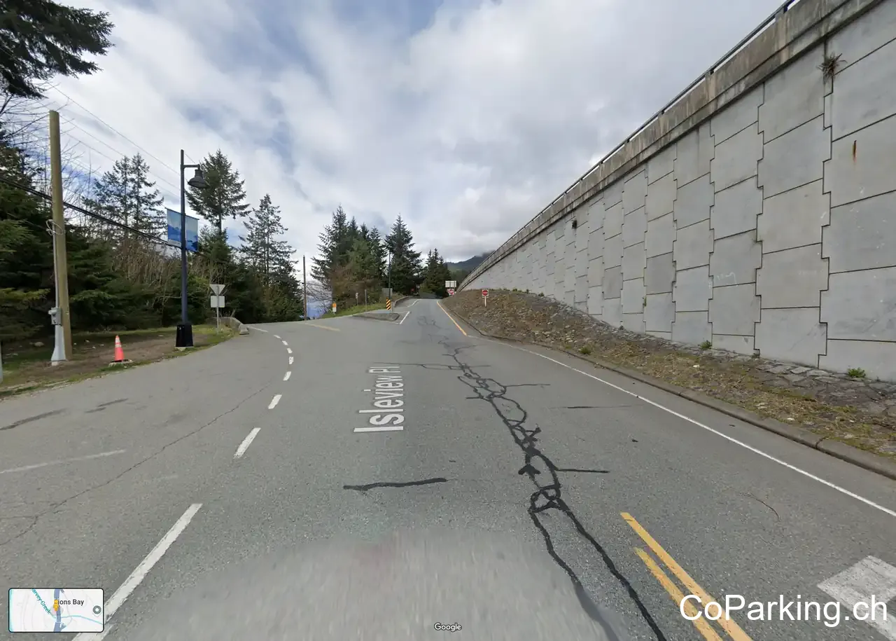 Lions Bay Park & Ride