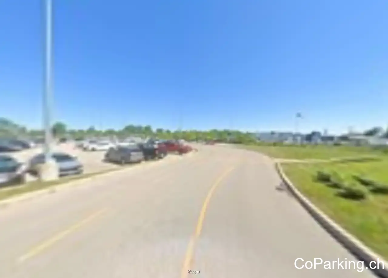 Burlington GO - South Parking Lot