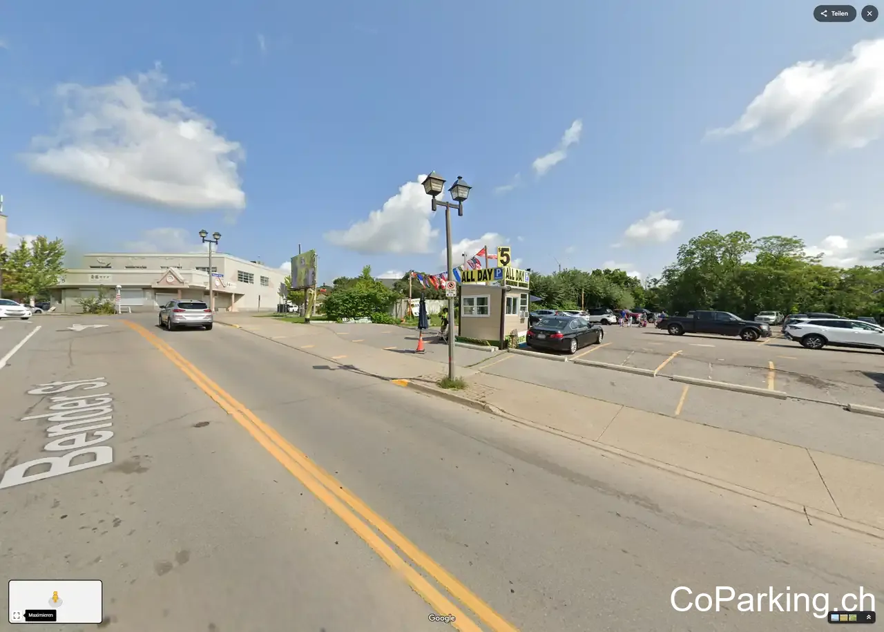 Niagara Falls Parking
