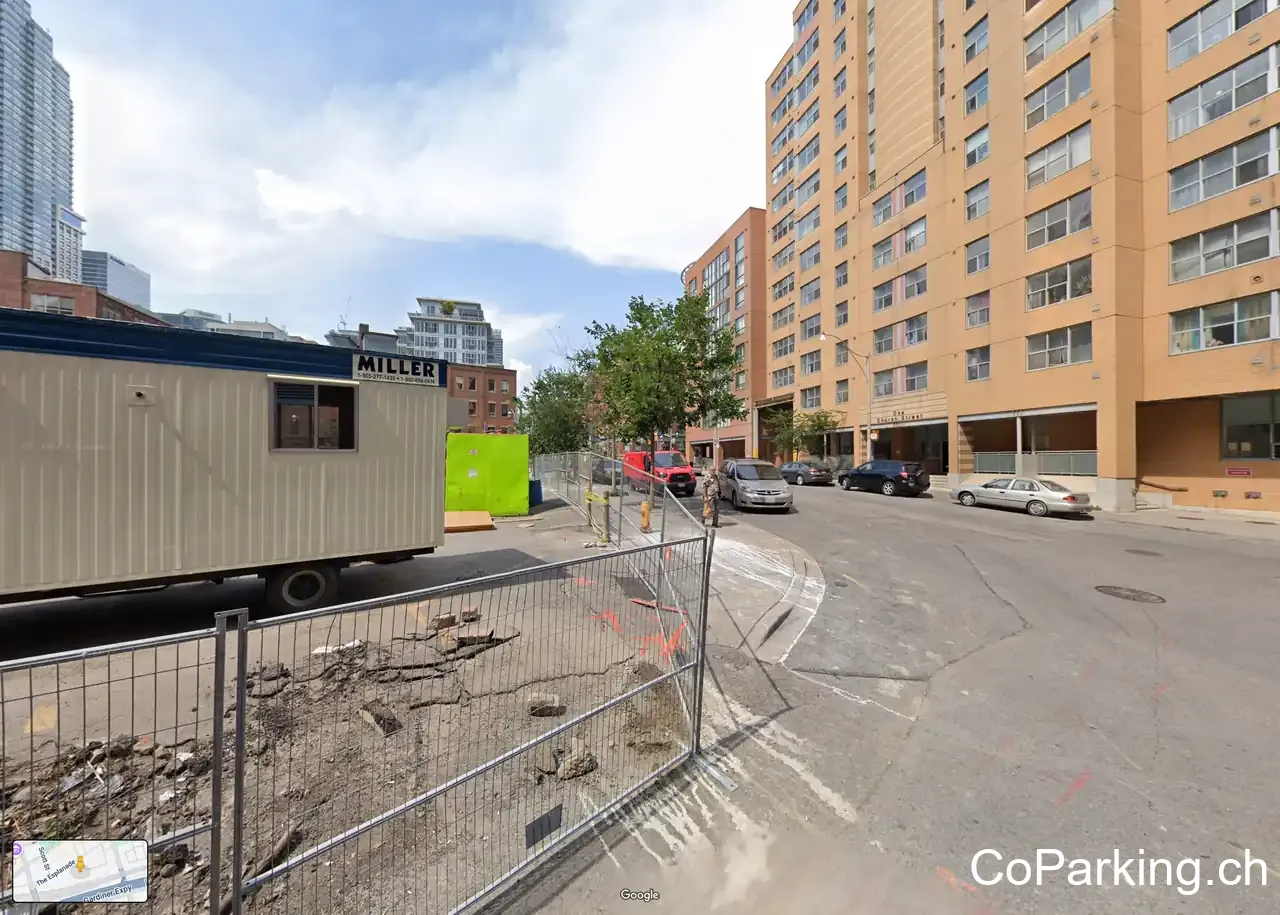 Church Street - Green P Parking