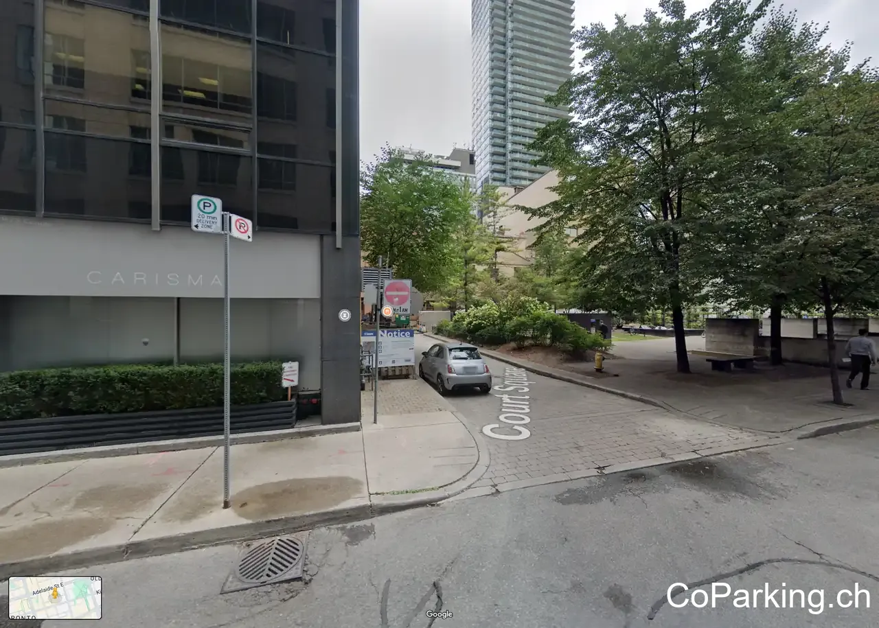 1 Toronto St parking