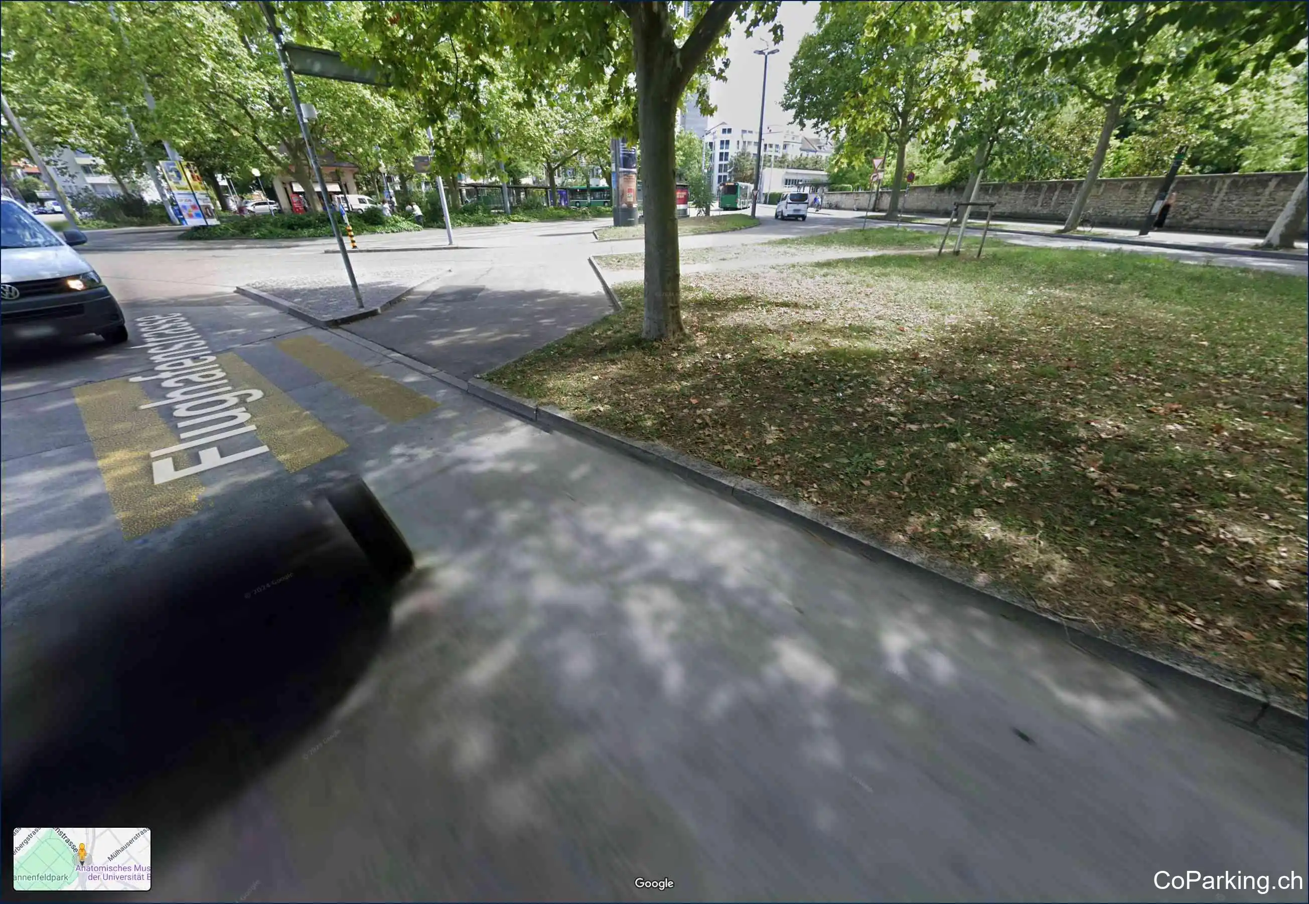 Flughafenstrasse 4 (Kannenfeldplatz, Parkplatz hinter Bushaltestelle), Basel 0