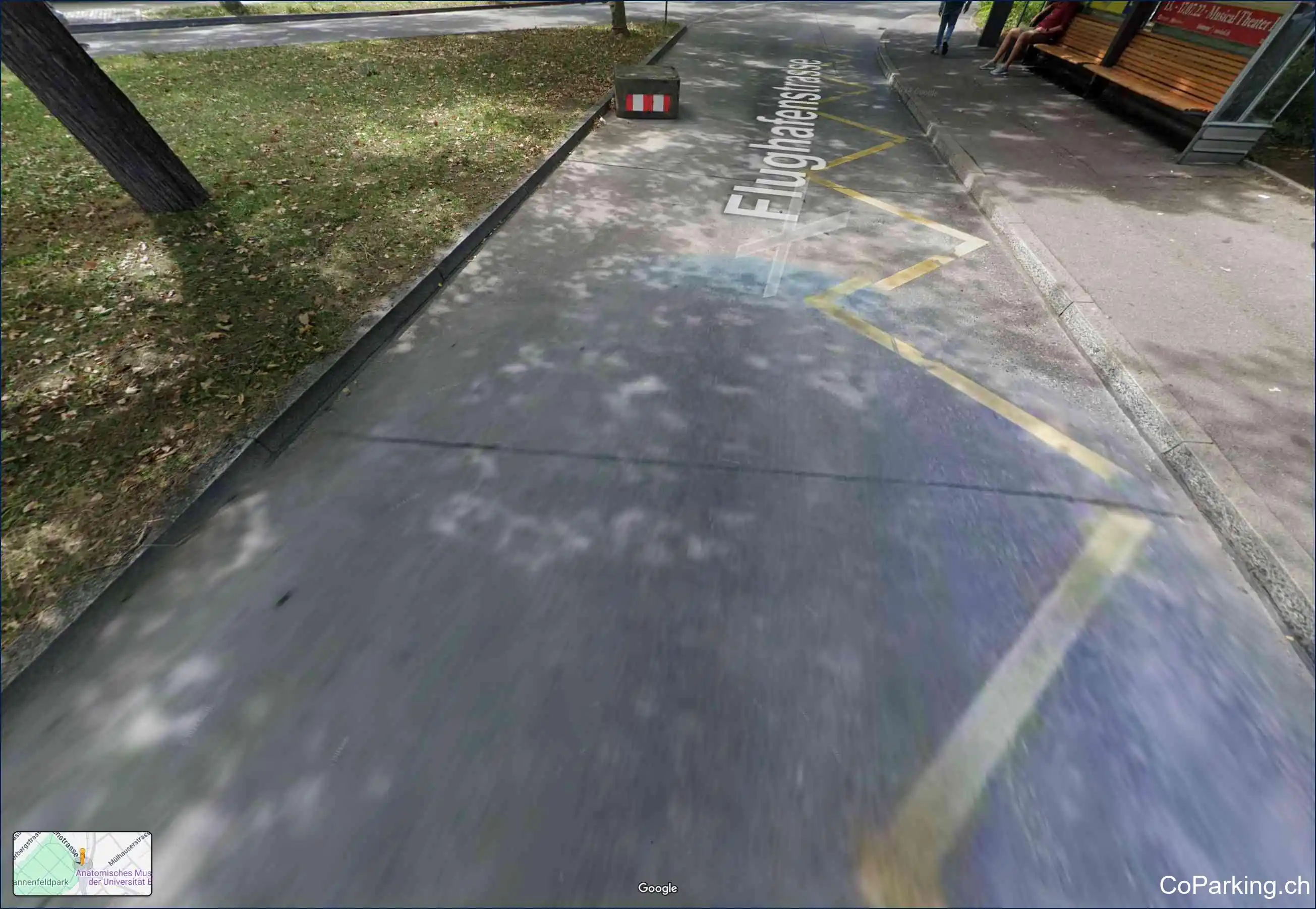 Flughafenstrasse 4 (Kannenfeldplatz, Parkplatz hinter Bushaltestelle), Basel 0
