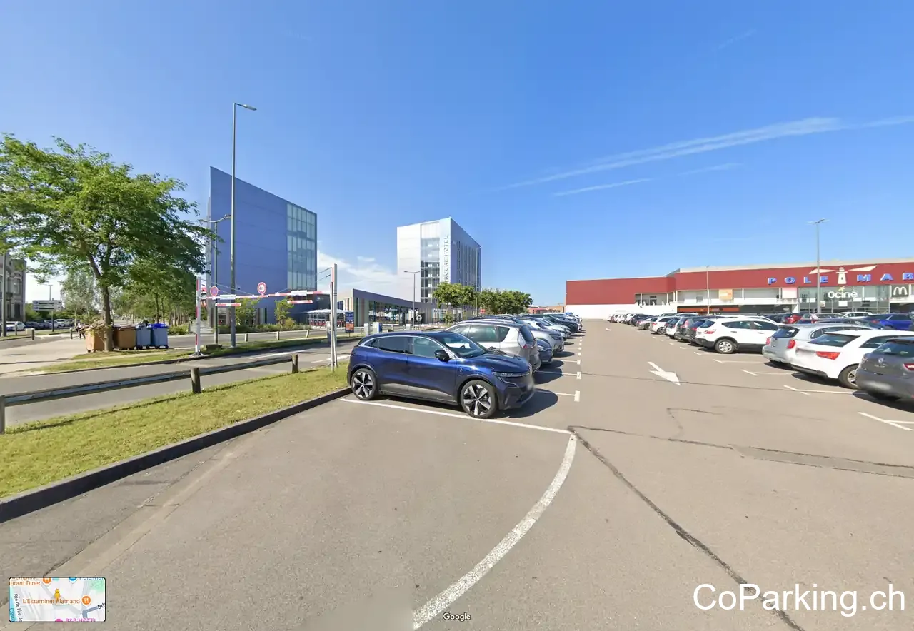 Parking Dunkerque Centre Commercial Pôle Marine
