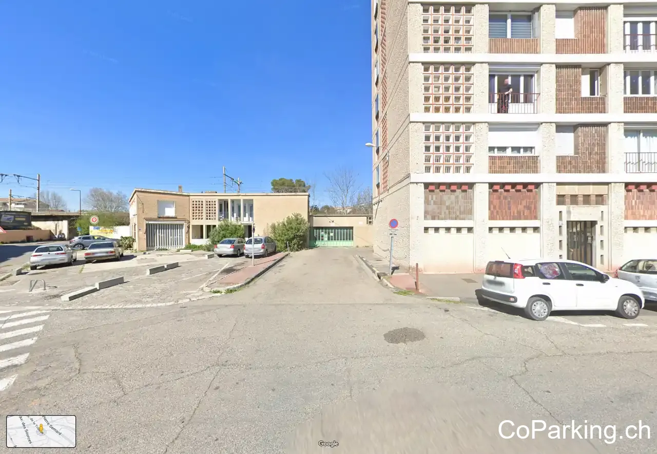parking Sixte Isnard