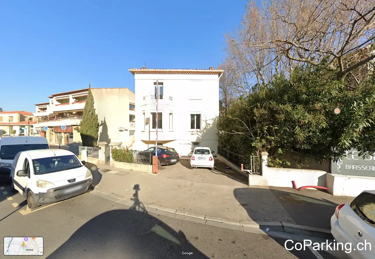 Parking Des Carmes