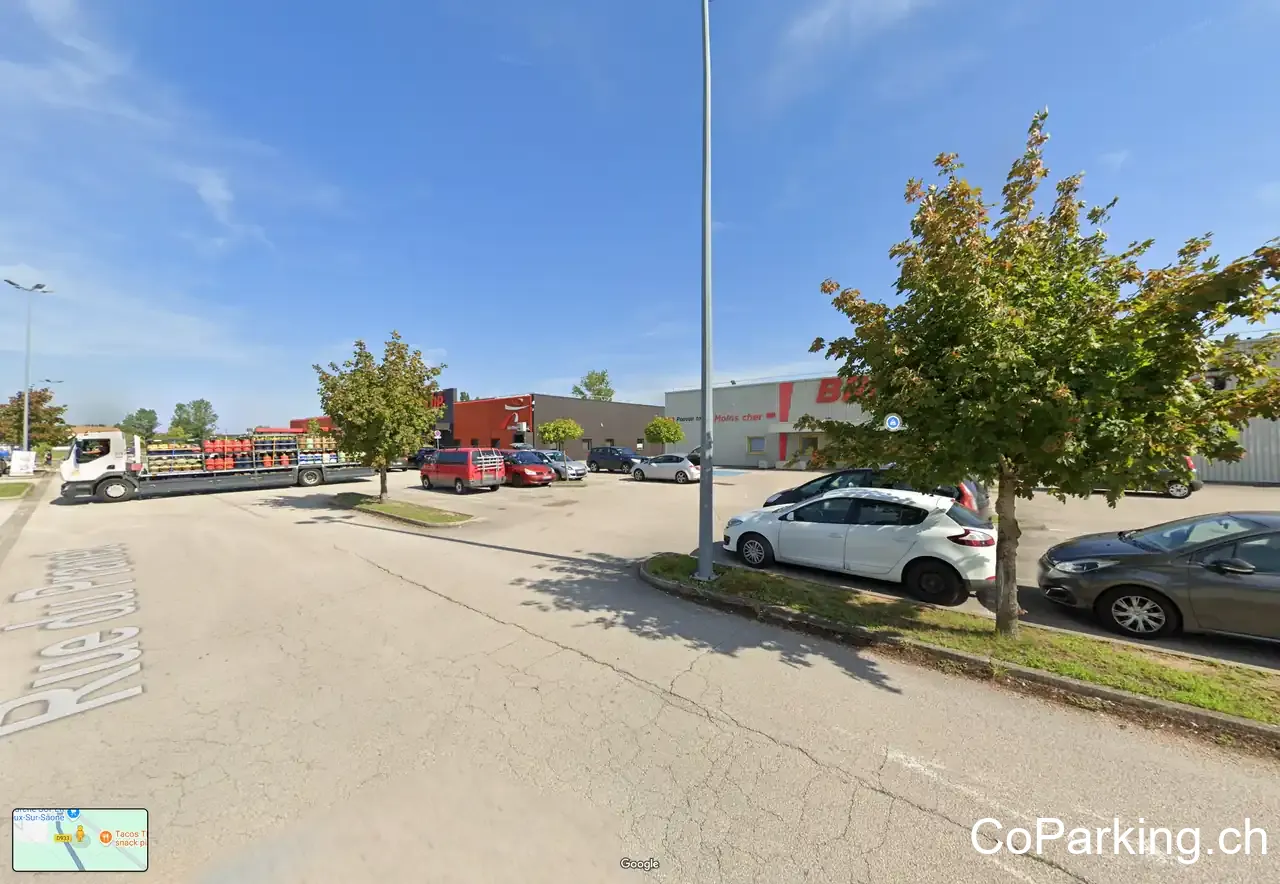 INTERMARCHE service station