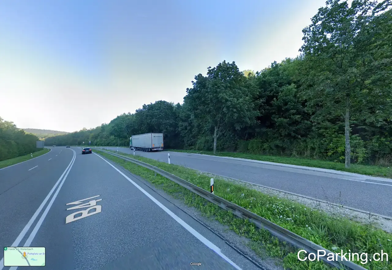 Parkplatz an B41 Ost.