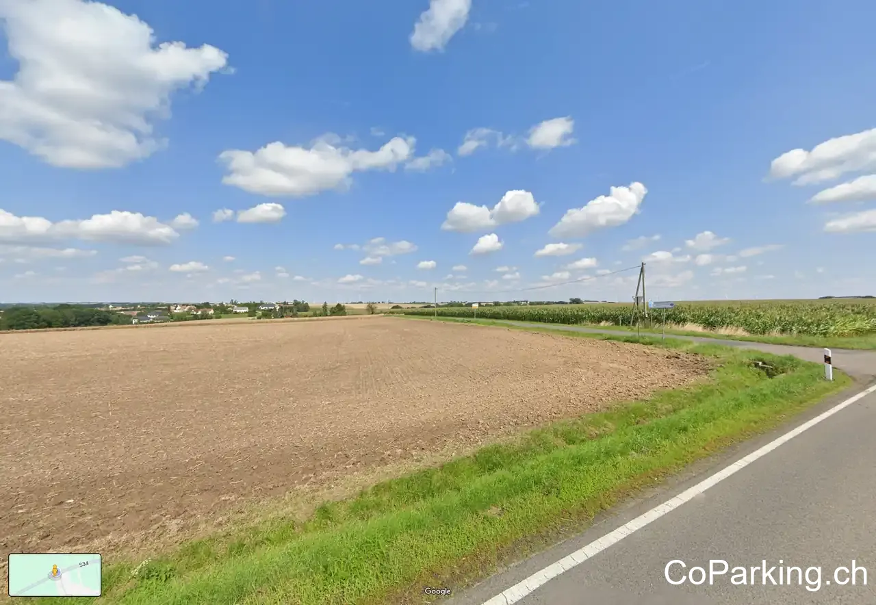 Parkplatz Naundorf