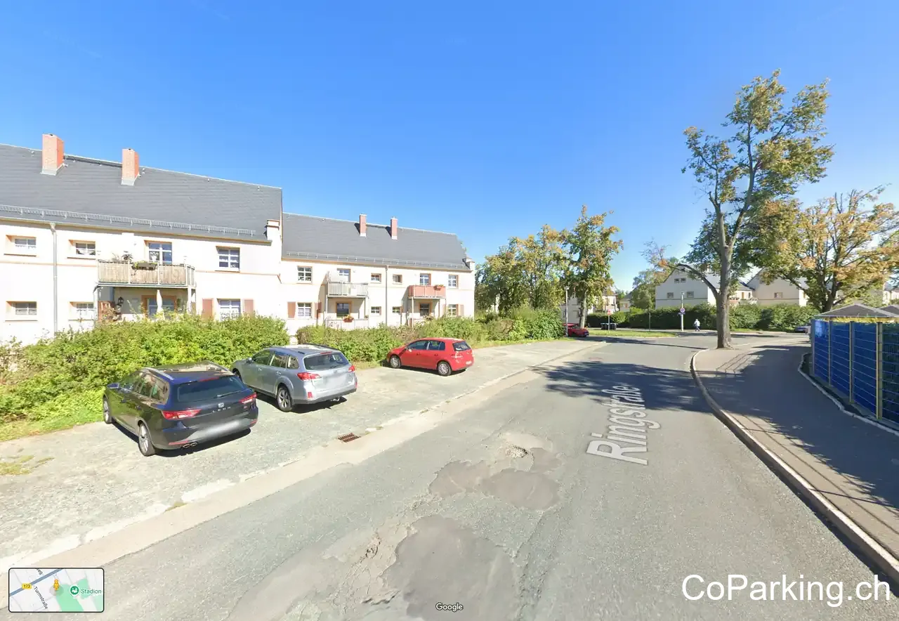 Ringstraße 18 Parking