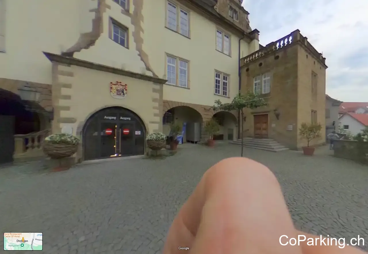 Schlosshofgarage