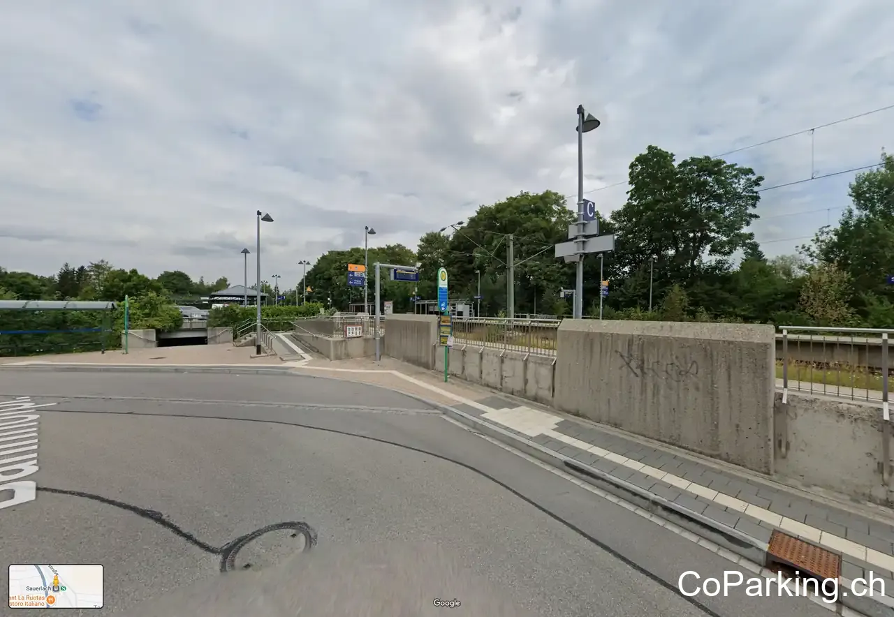 Bahnhofsvorplatz