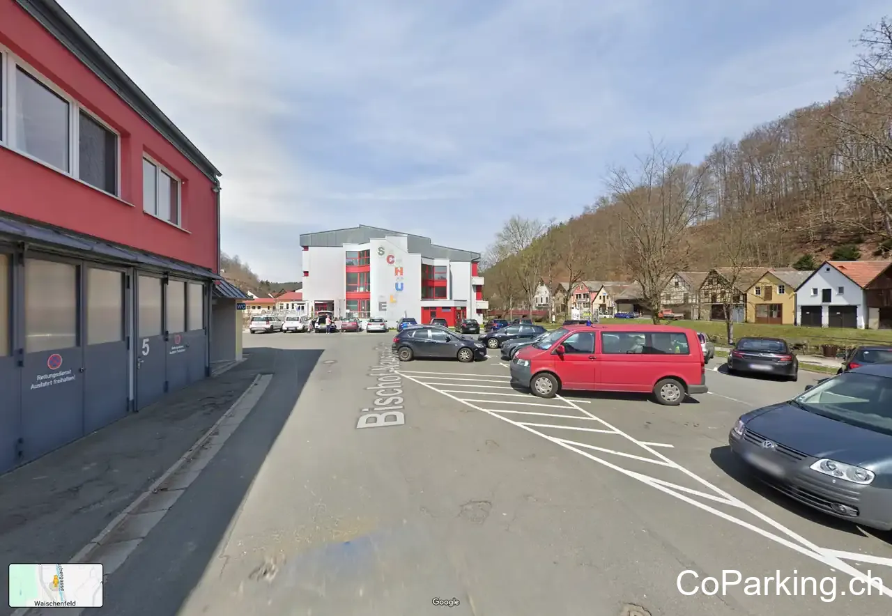 Parkplatz Bischof-Nausea-Platz