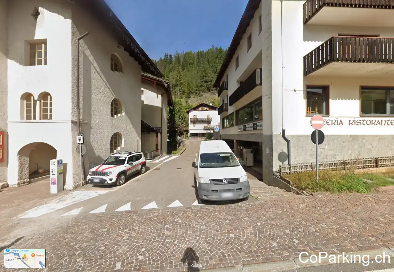 Parcheggio - Canazei Centro