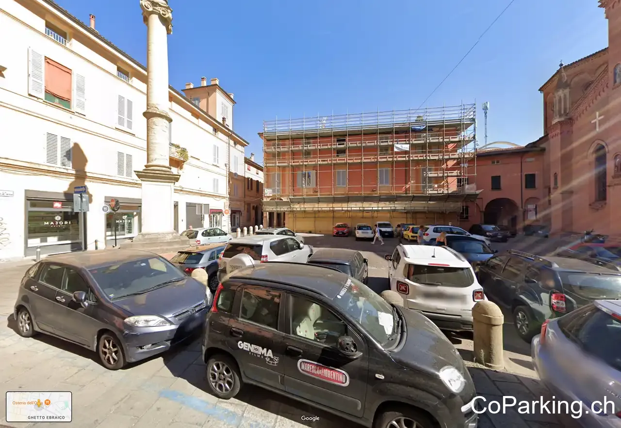 Piazza San Martino Parking