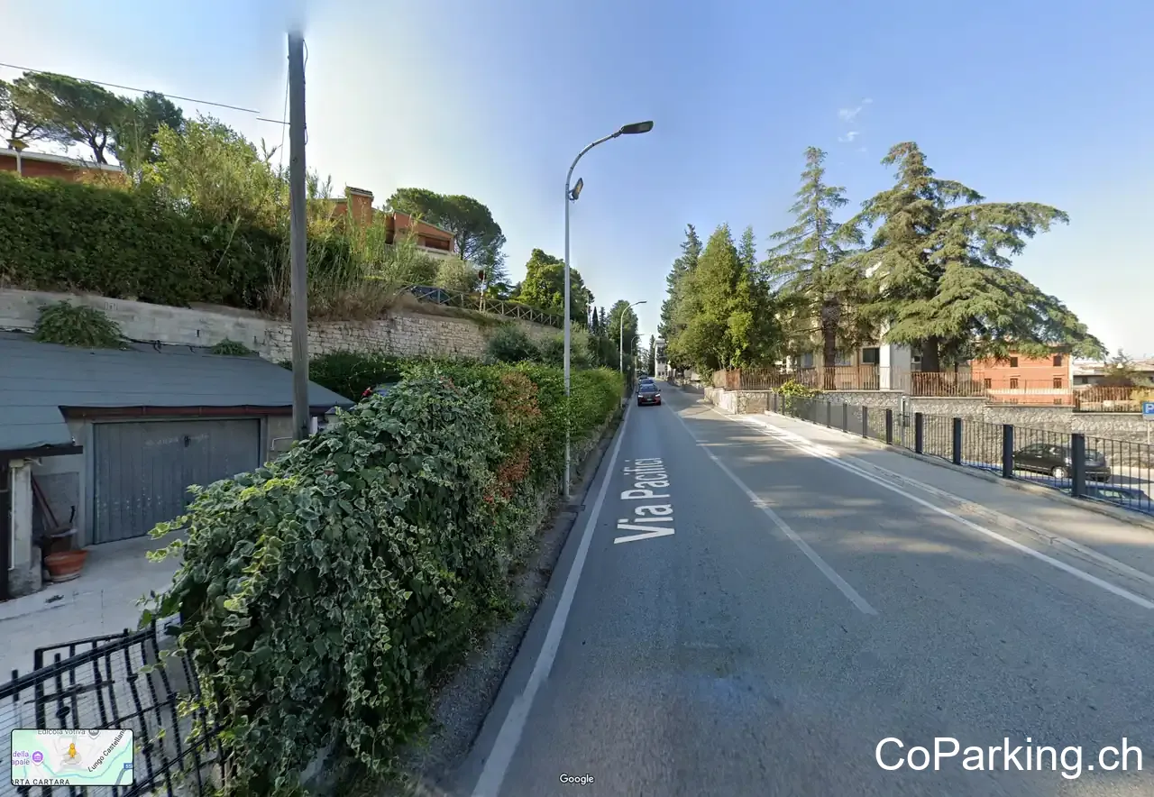Parcheggio Via Pacifici