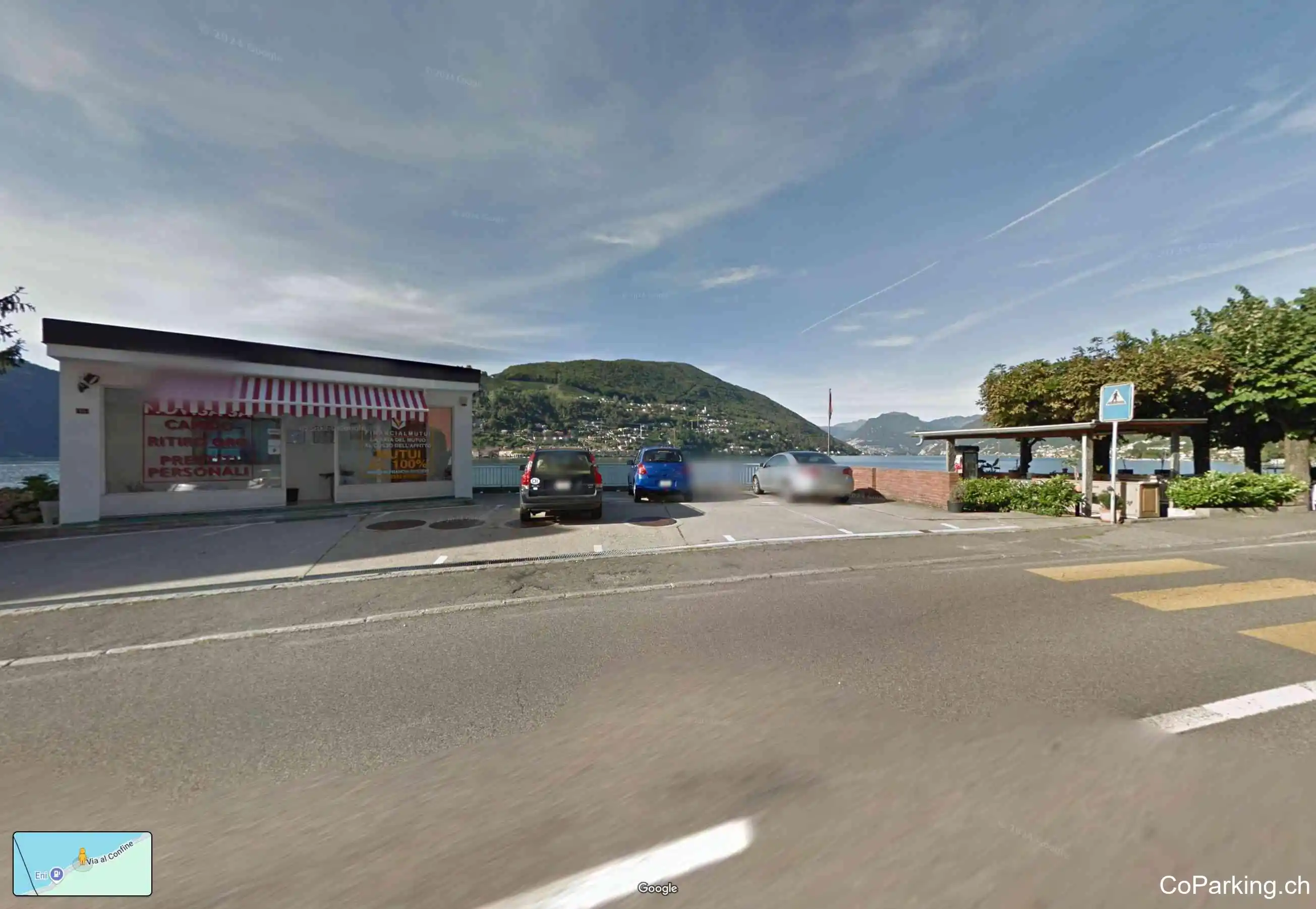 Parking Via al Confine