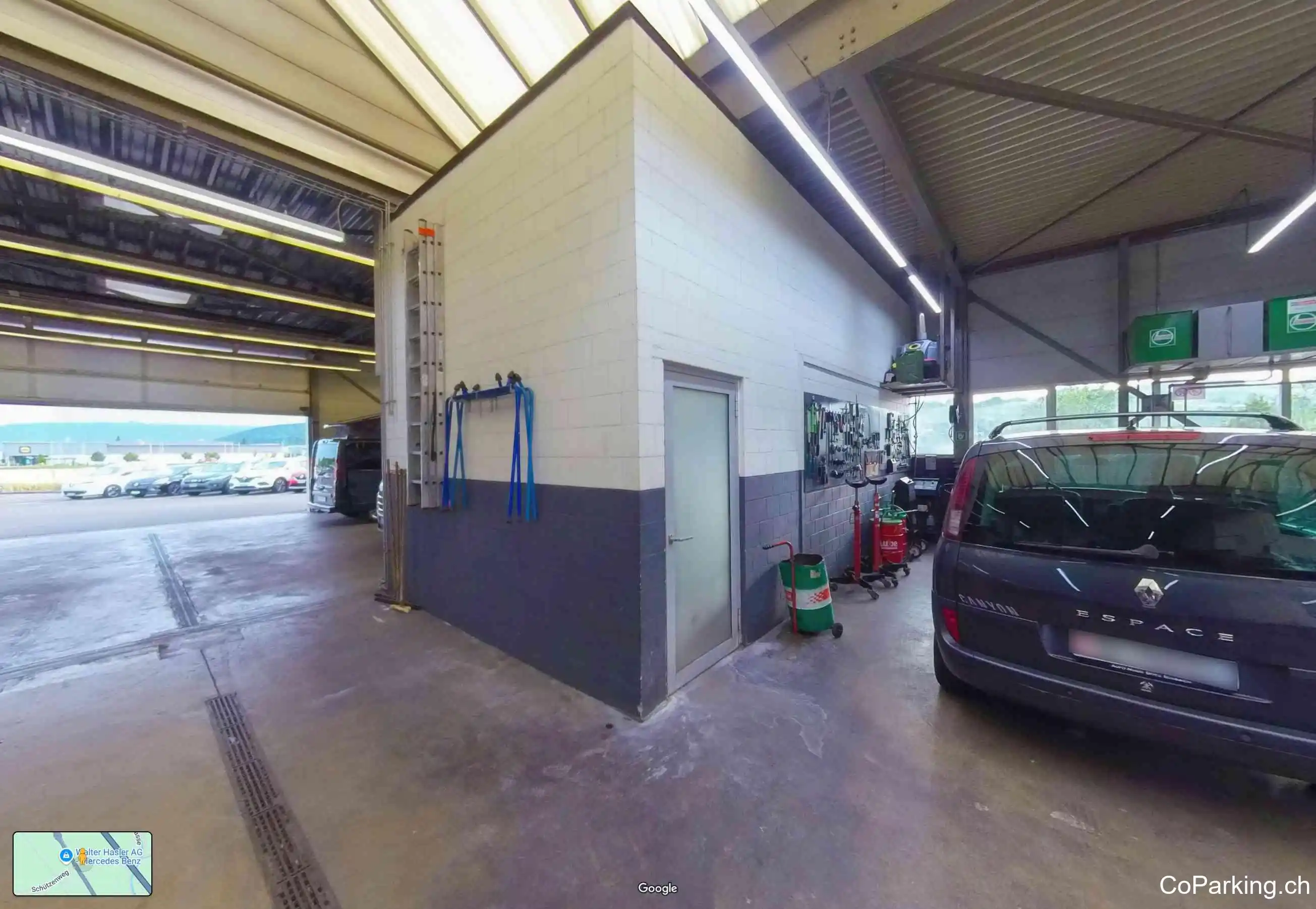 Parking Langenfeld Renault