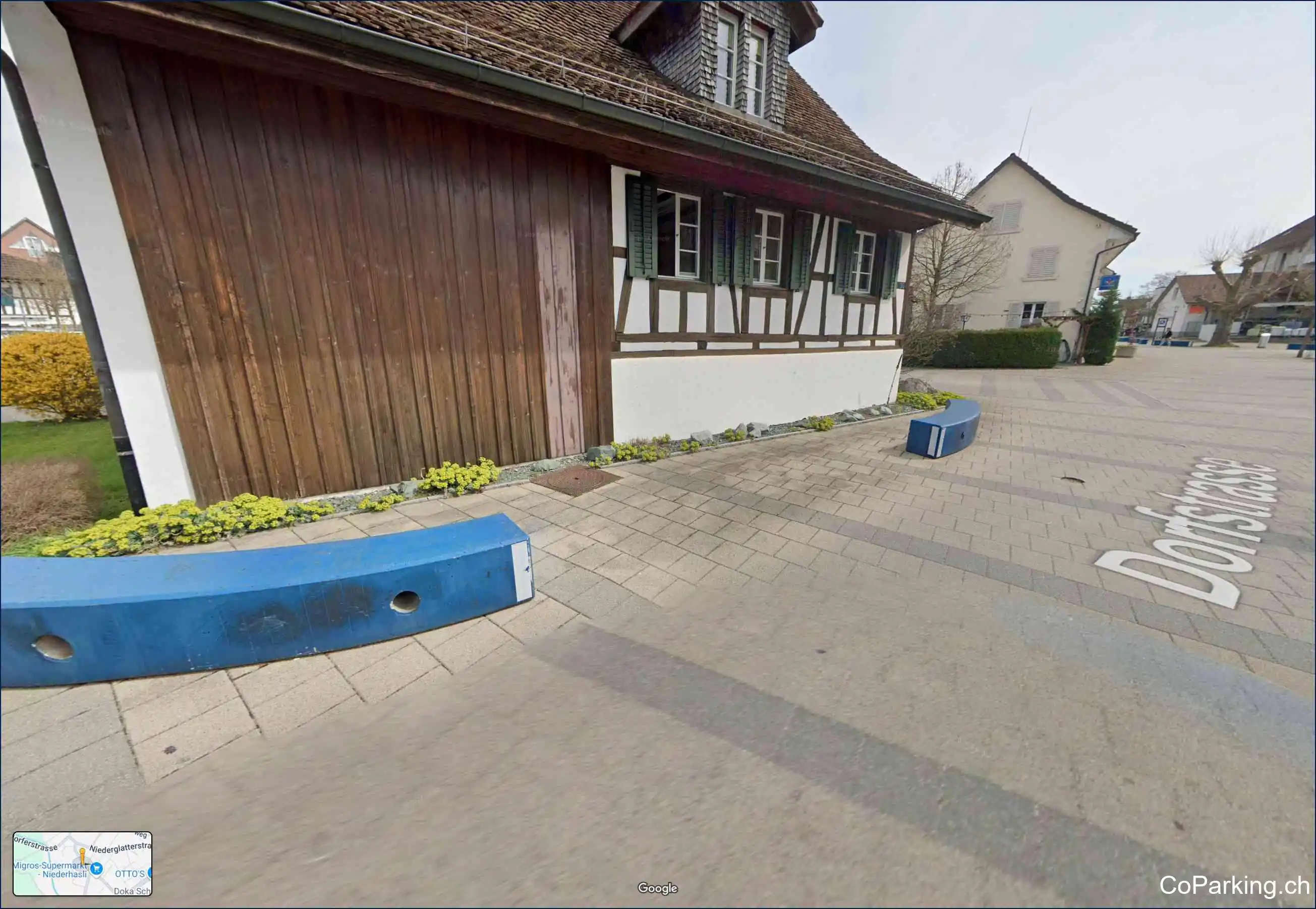 Parking Dorfstr., Dorfstrasse, Niederhasli, 8155