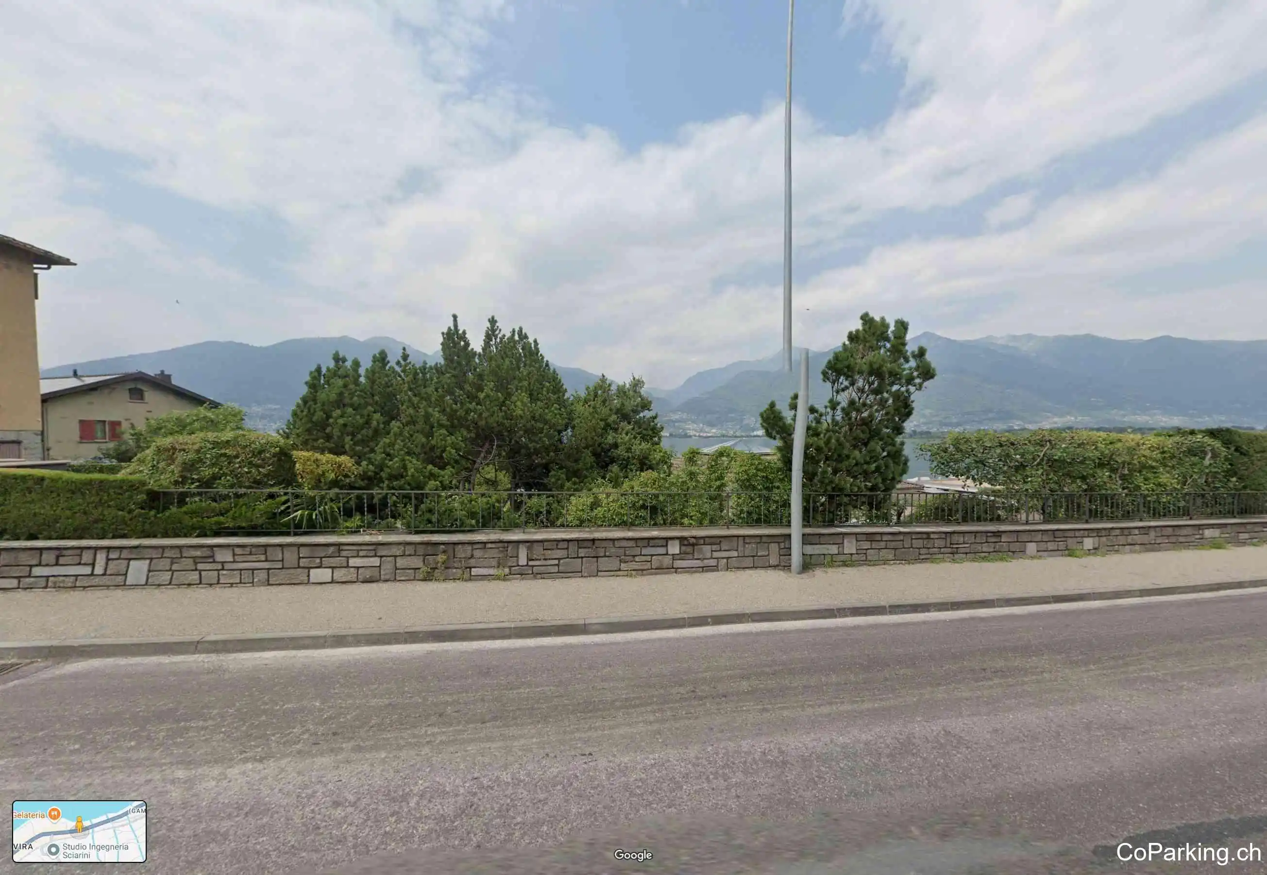 Parking Via Cantonale