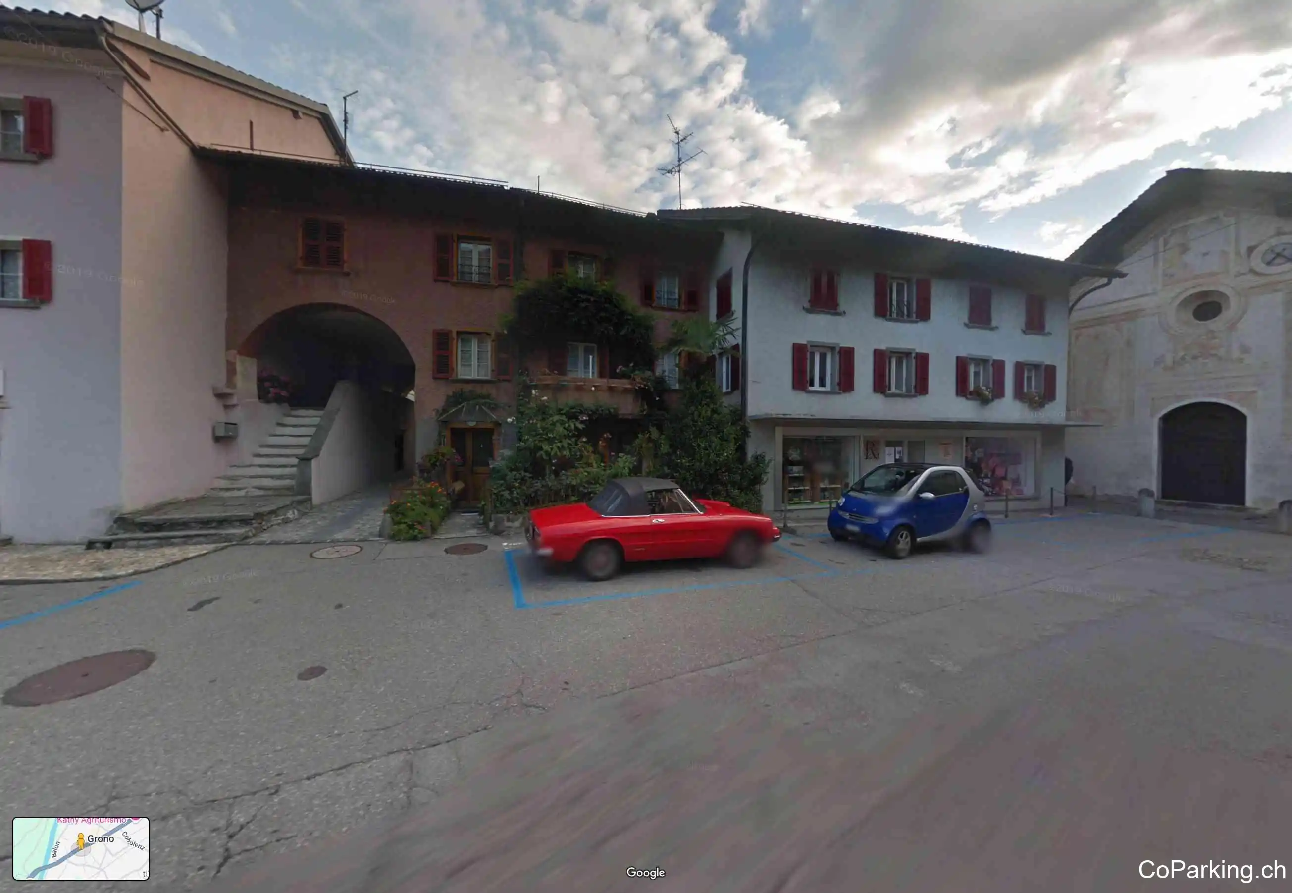 Parking Via Cantonale