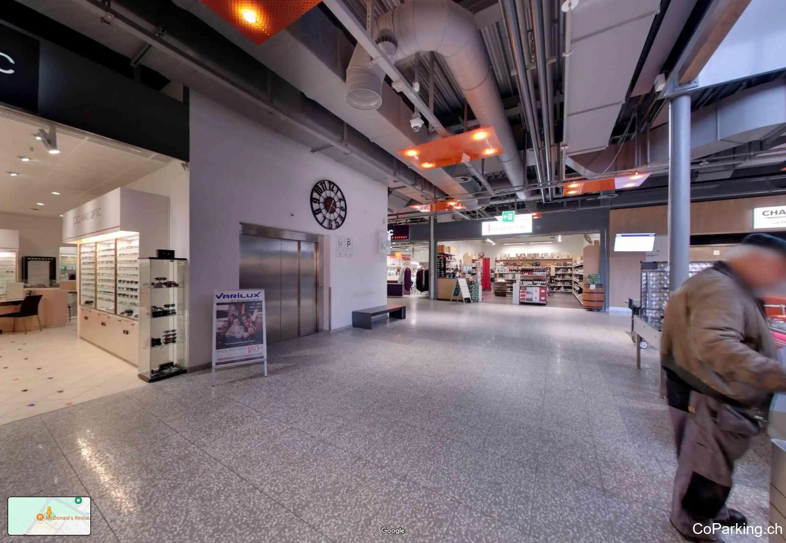 Parking Migros Supermarket