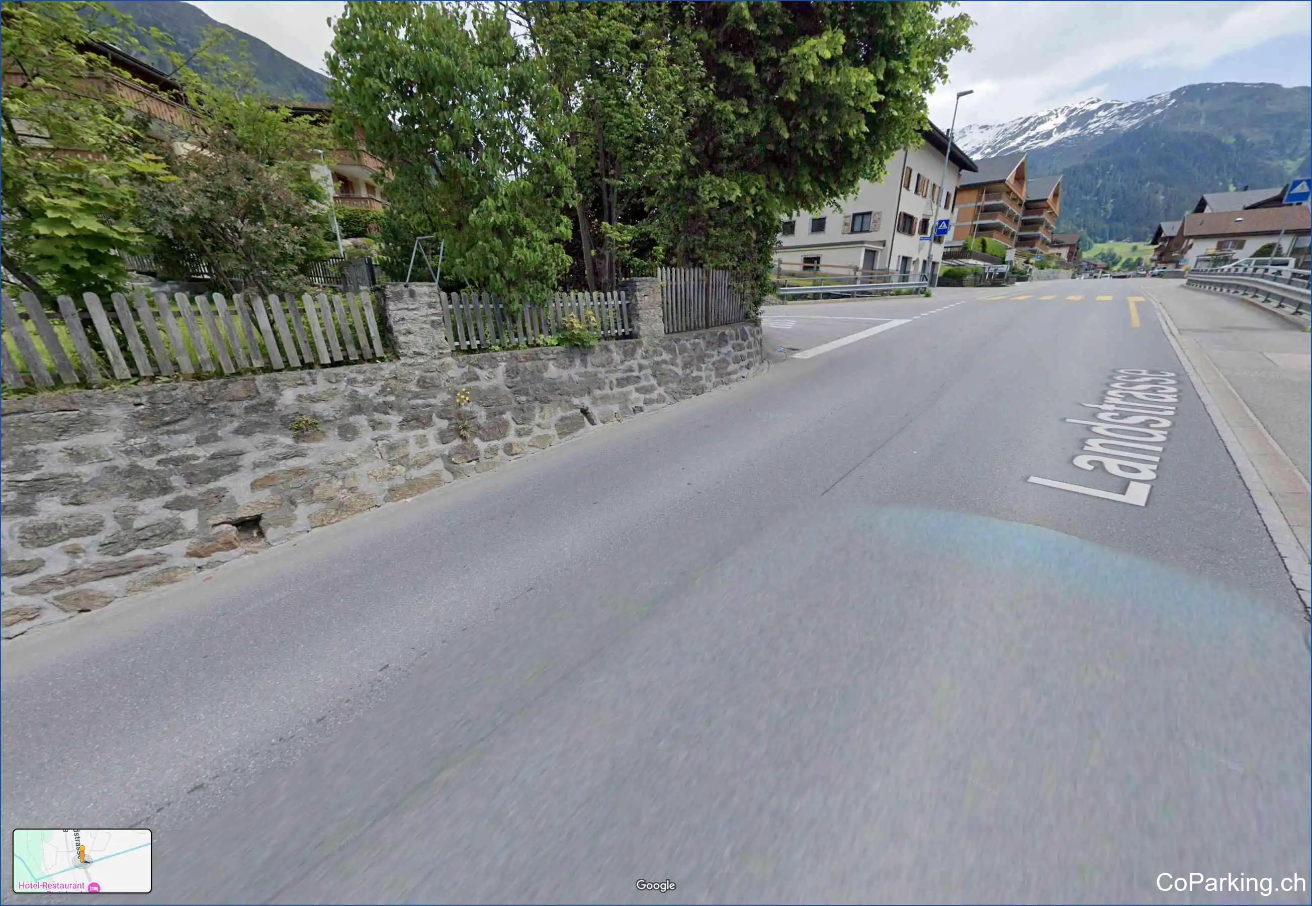 Parking Kath. Kirche, Landstrasse, Klosters, 7250