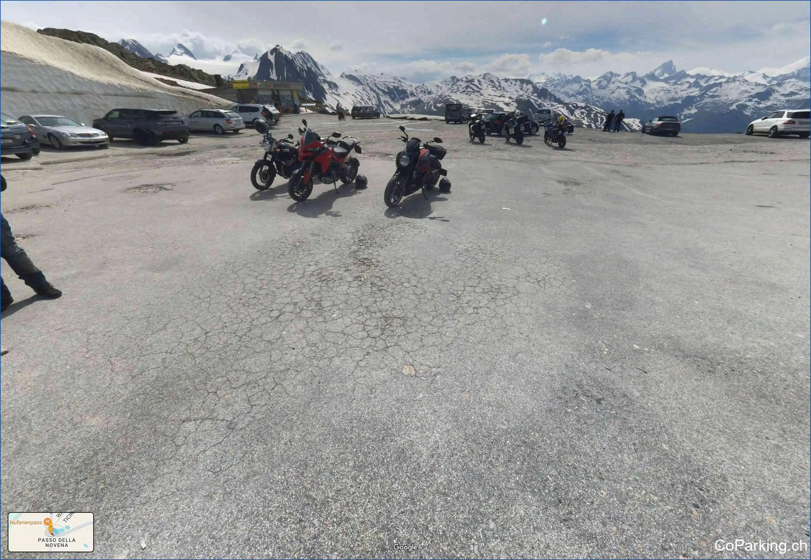 Parking Nufenen Pass, 2478 m, Passtrassstrasse, Ulrichen - Airolo, 3988