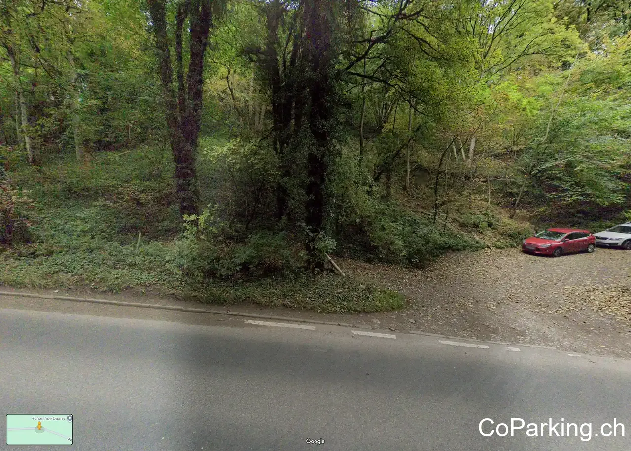 Horseshoe Quarry parking