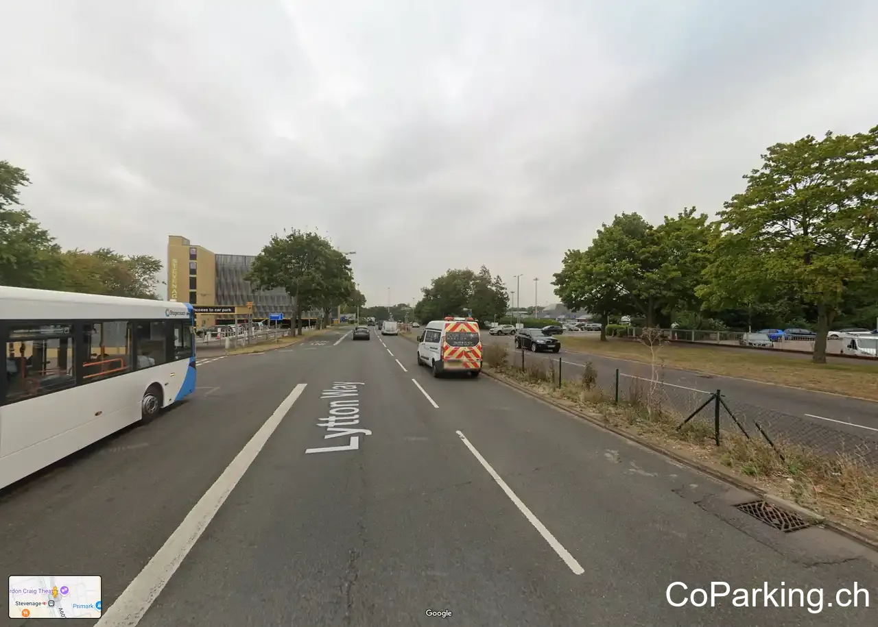 Car Park Stevenage Main Station | APCOA