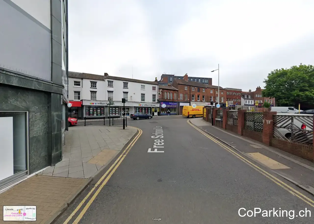 NCP Lincoln Central
