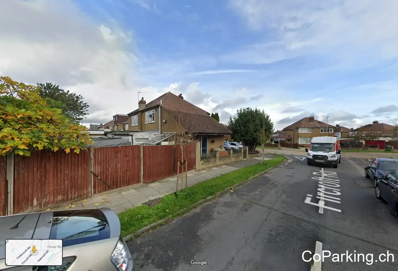 Oakcroft Garage