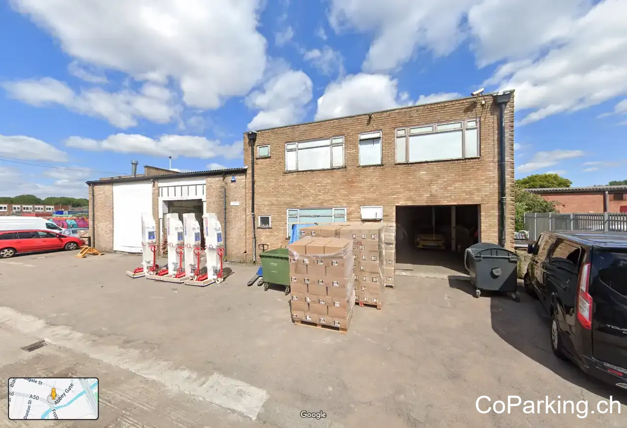 Halfords Autocentre Leicester (Woodgate)