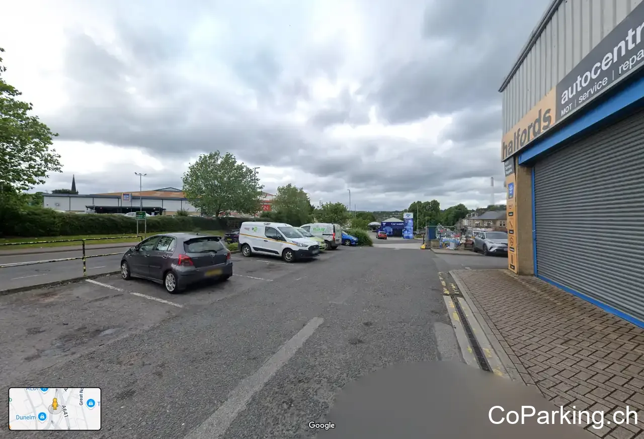 Halfords Autocentre Huddersfield (Bradford Rd)