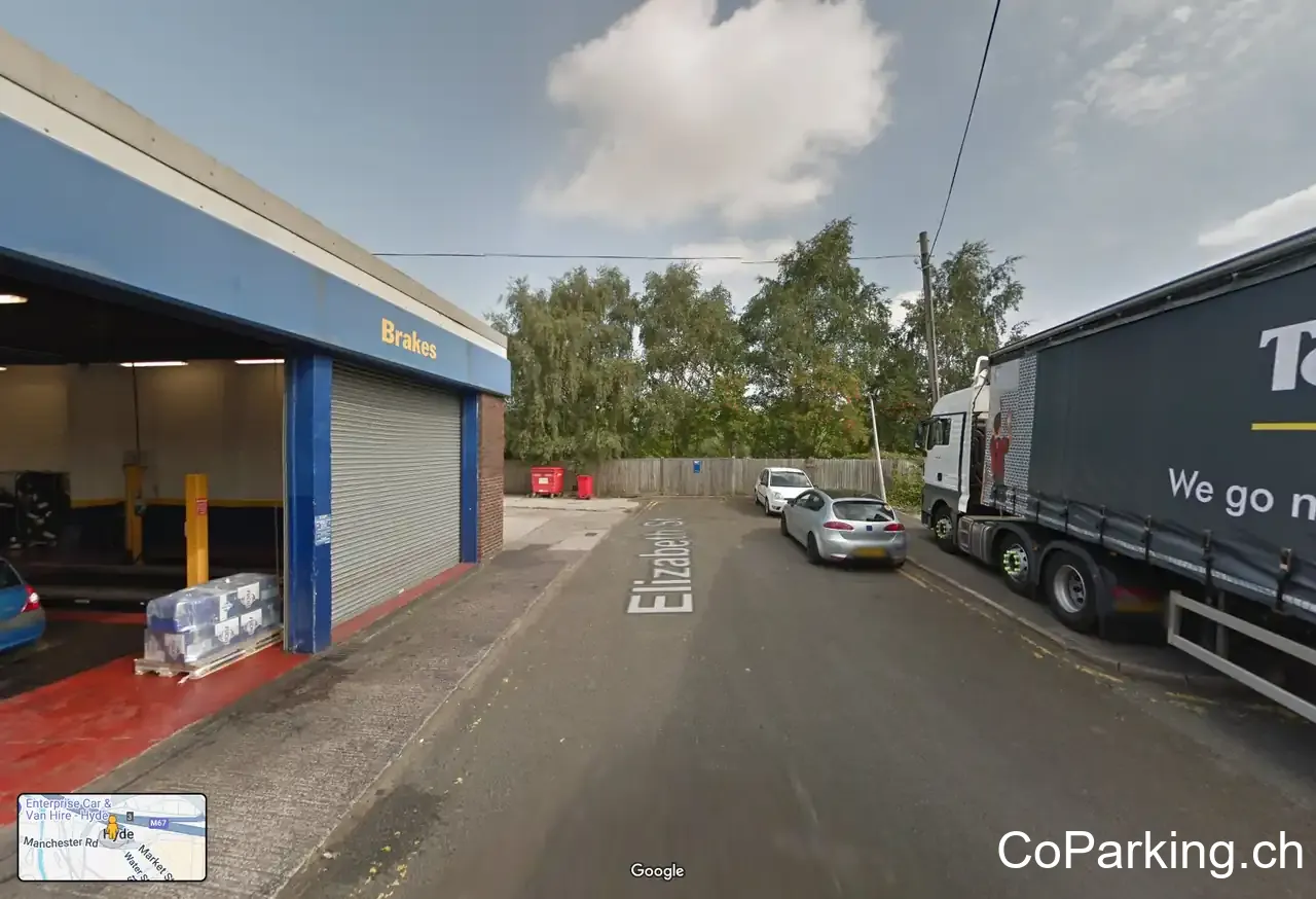 Kwik Fit - Hyde