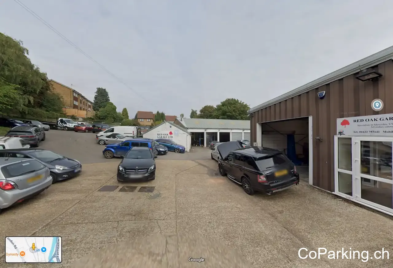 Red Oak Garage