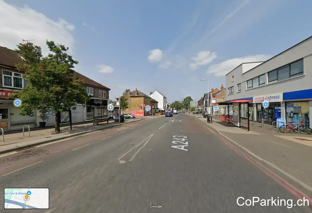 Halfords Autocentre Surbiton