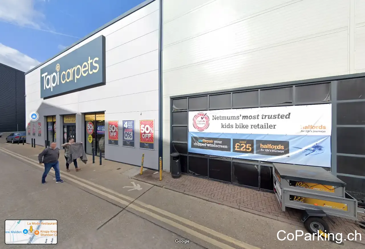 Halfords - New Malden