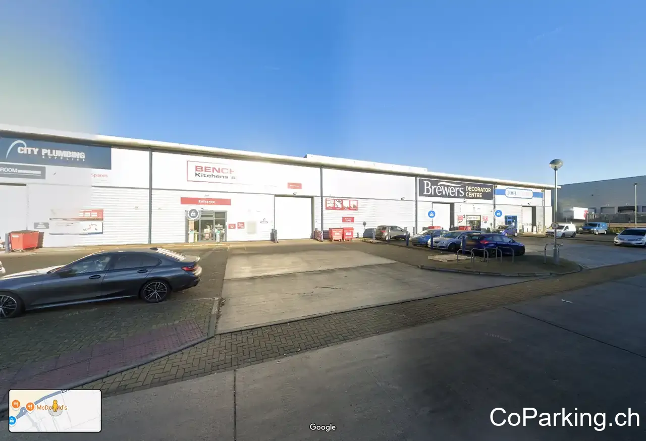 Halfords Autocentre Harlow