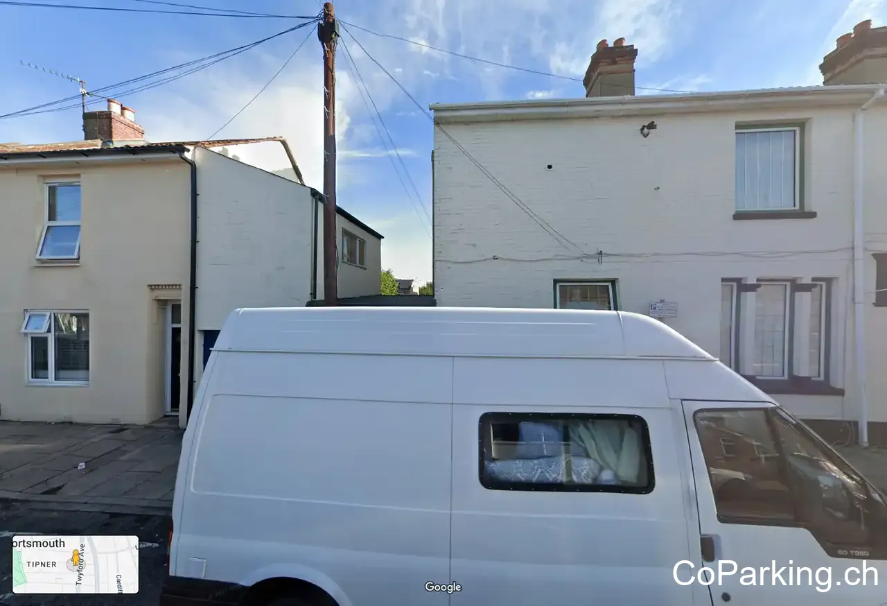 Newcomen Road Garage