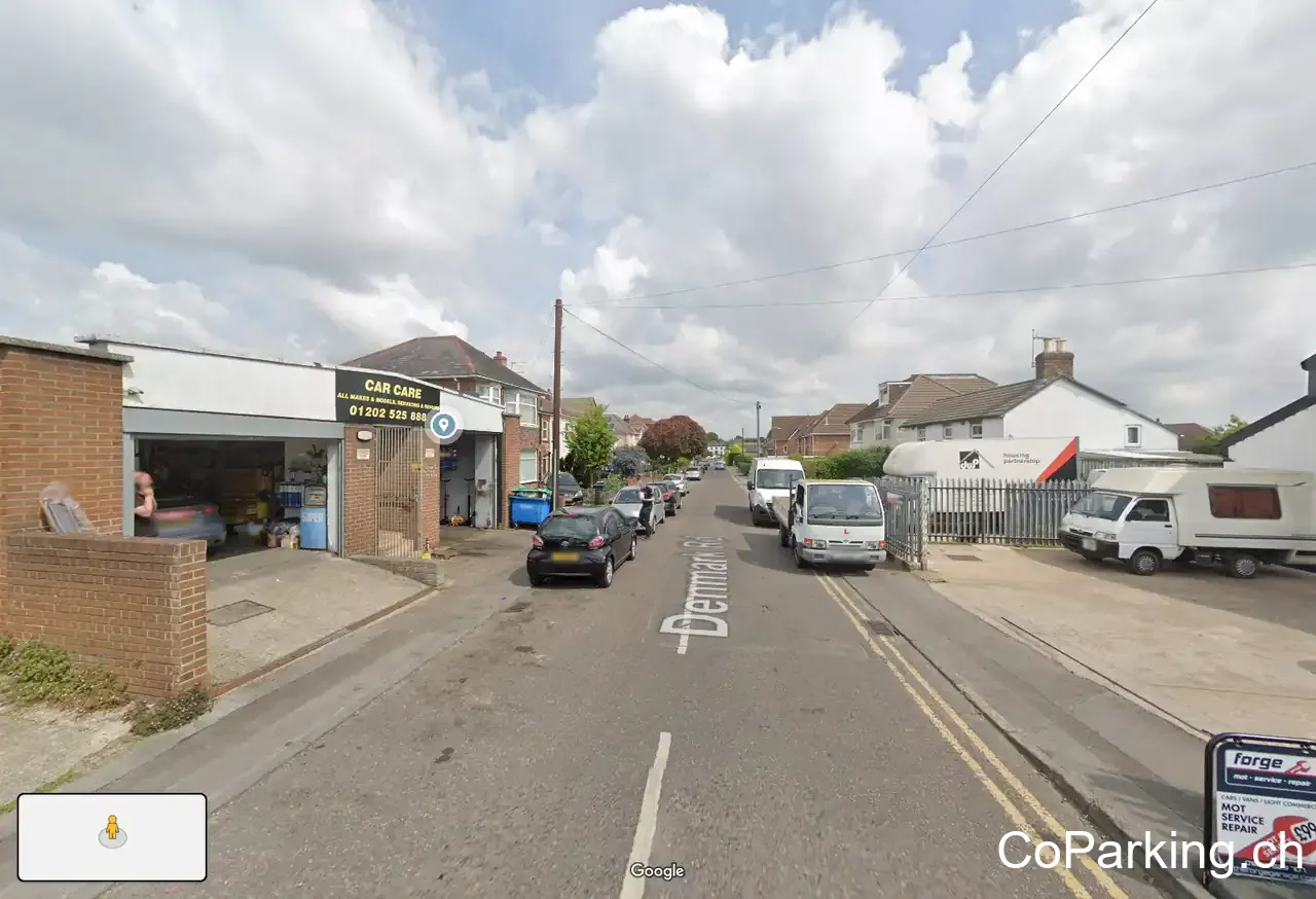 Winton Forge MOT Centre