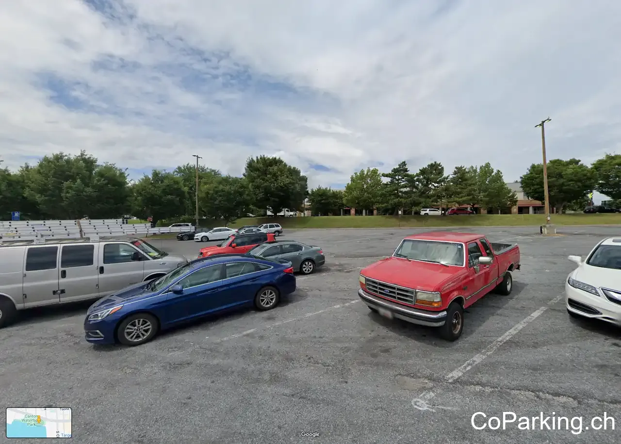 Canton Waterfront Park Parking Lot