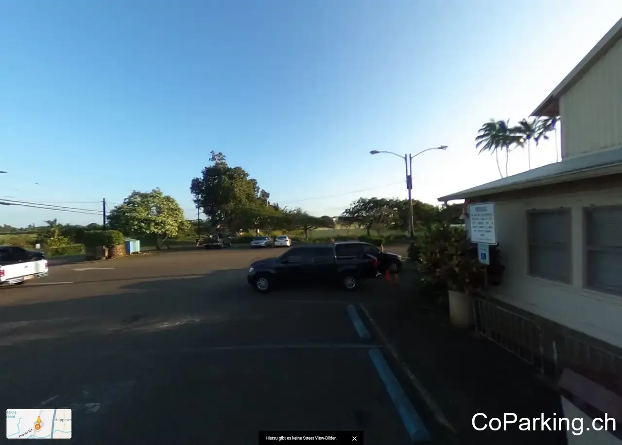 66 Kamehameha Hwy Parking