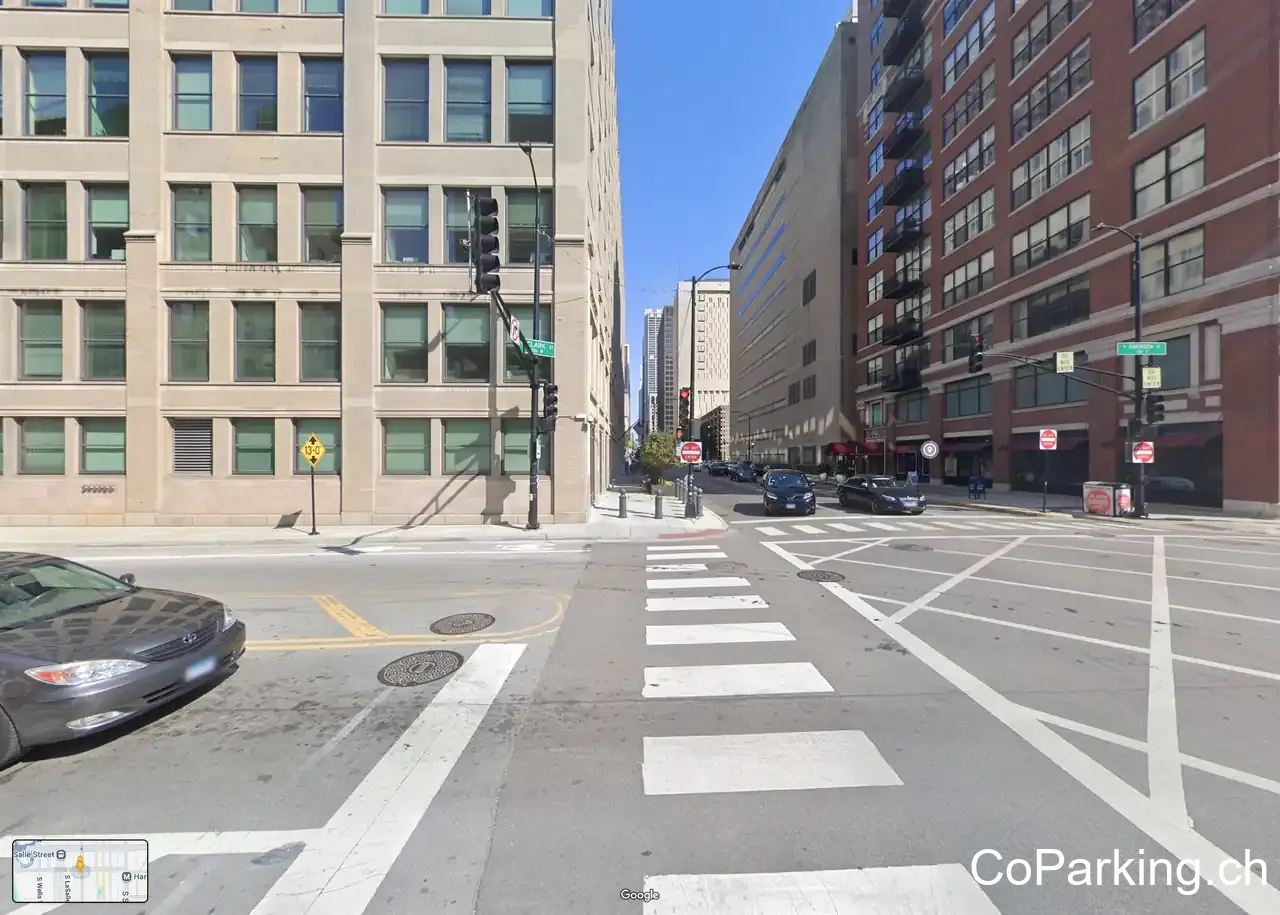 600 S Clark St Garage