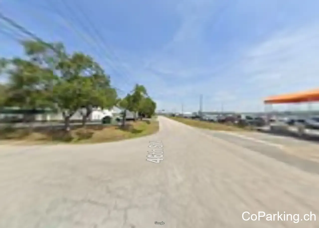 Economy/Key Lime Remote Long-Term Parking Lot