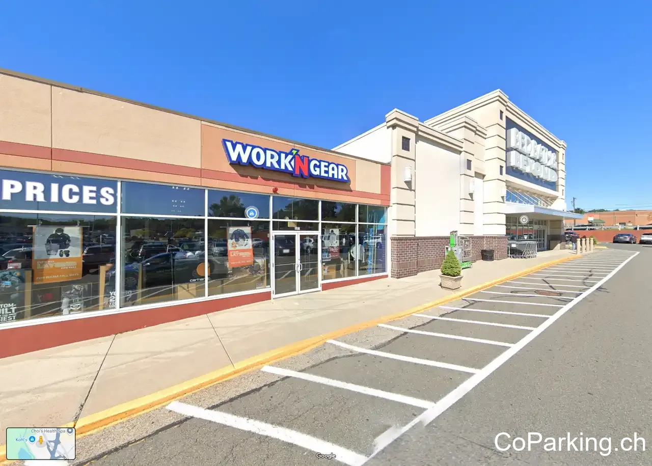 Saugus Plaza Shopping Center