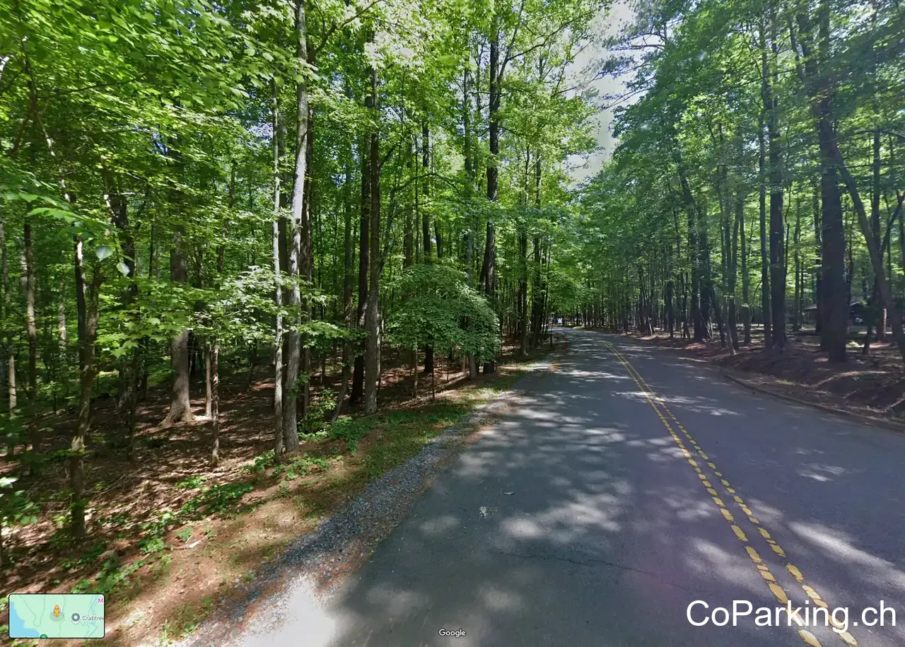 Parking for Potts Branch and Sycamore Trails