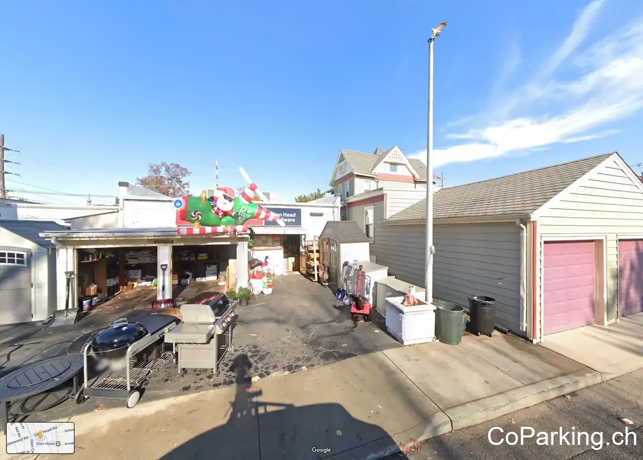 Glen Head Hardware
