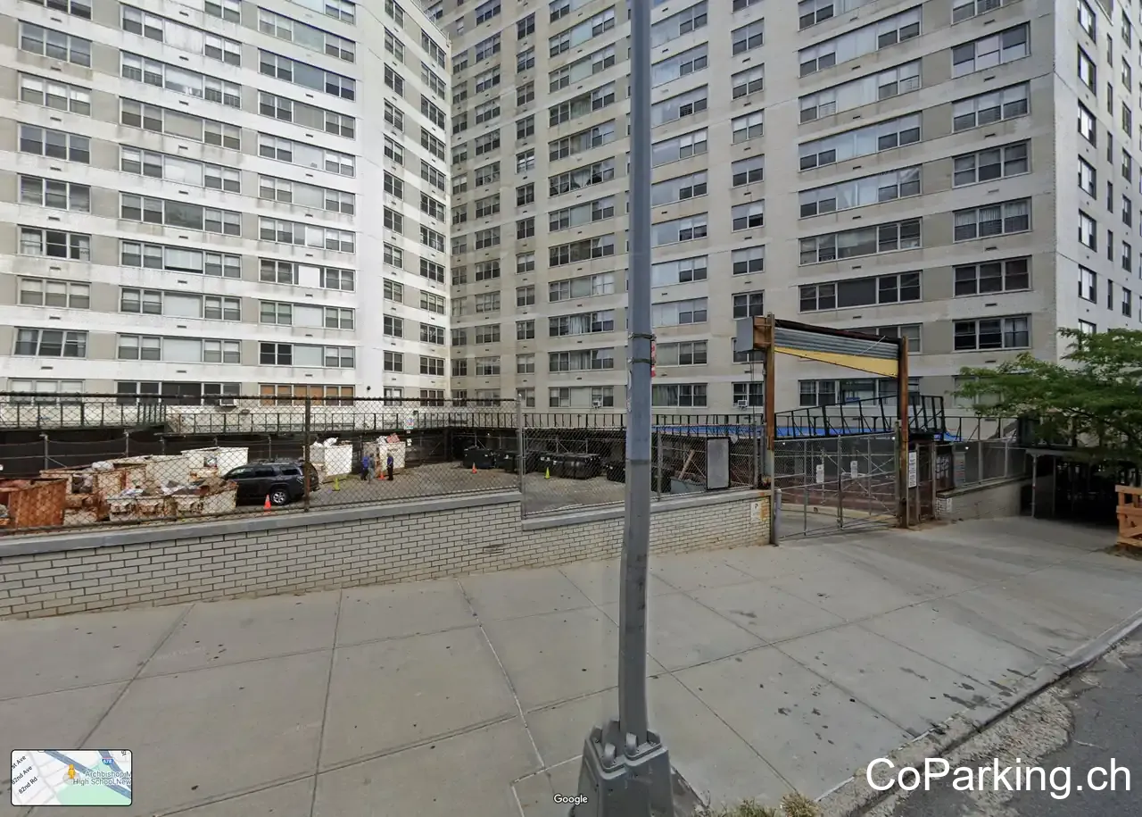 125-10 Queens Blvd Garage